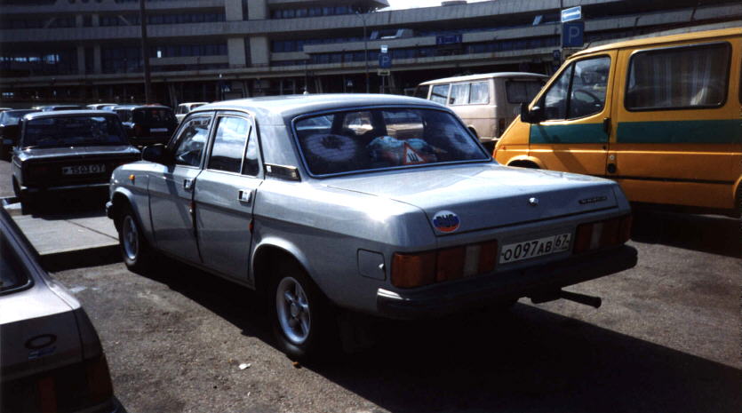 GAZ3102 Volga